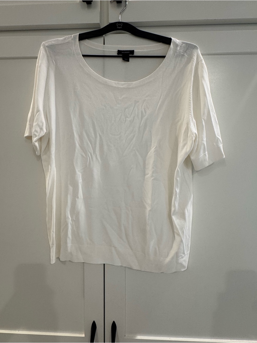 Halogen Classic White Scoop Neck Women's Top